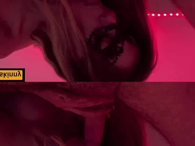 Pob with My Stepsister Sucks Me off and I Cum in Her Mouth