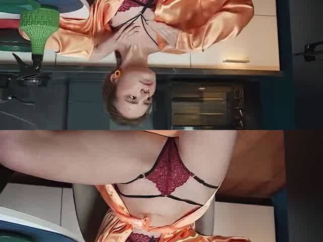 Mrs Mowgli Horny At Home