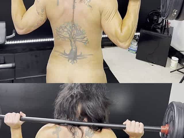 Nude Workout