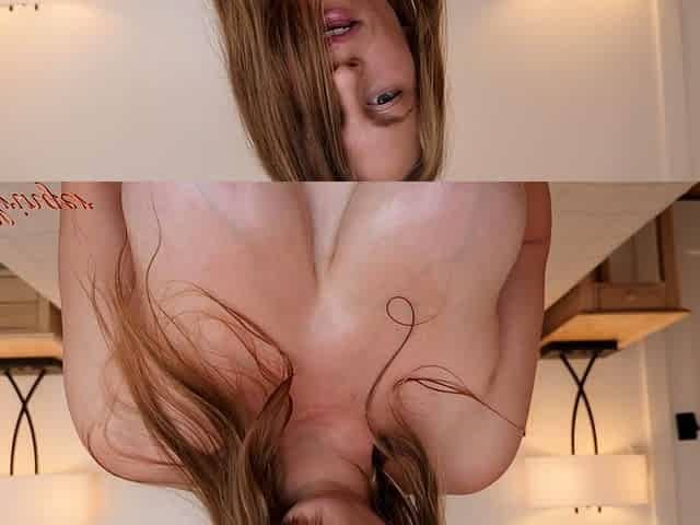 Big boob brunette masturbates on webcam