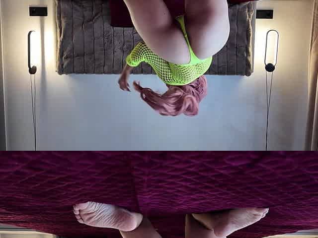 Soft Cute Girl Masturbates Her Virgin Pussy