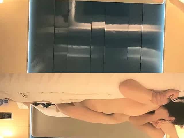 Japanese amateur Asian big boobs mother