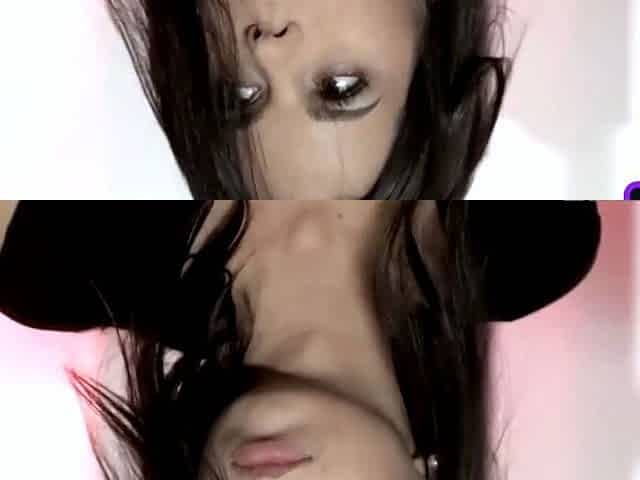 Brunette lady performs super-fucking-hot DT with large