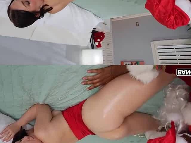 Jonathan Jordan And Lucy Lotus - Here Cums Santa Clause