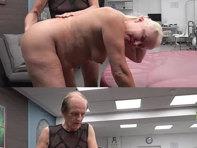 Hot Mature Gave a Blowjob for Him
