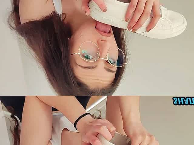 Sneaker Fetish Keds Supergas Lick Pleasure Rubbing My Pussy