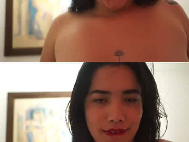 Horny Latina at the Computer - Solo Pleasure at Home