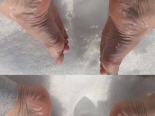 I Walk Barefoot in the Snow, the Snow Crunches Under My Toes