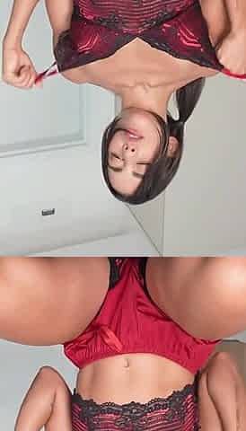 Venezuelan Brunette Fucking Her Roommate's Pillow