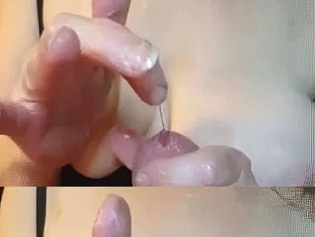 Mature Girl Gives Handjob with Cumshot