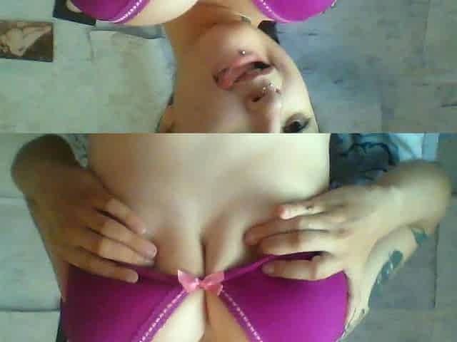 Big boob brunette masturbates on webcam