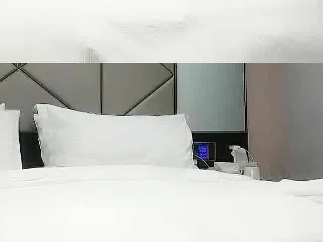 Fetching Japanese teen loves having hardcore sex