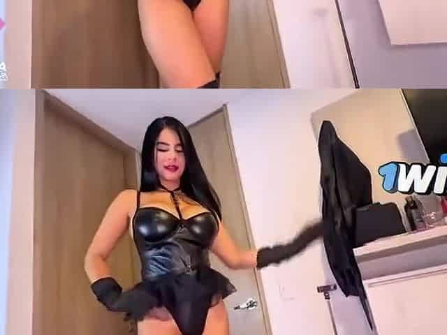 Amanda Rojas And Amanda Rabbit - Sexy Busty Stepsister Does Deep Throat Secretly