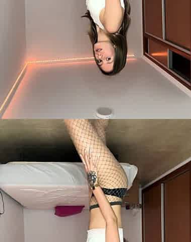 Amateur blondie solo anal masturbation