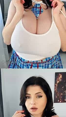 Schoolgirl fuckmachine Orgasm