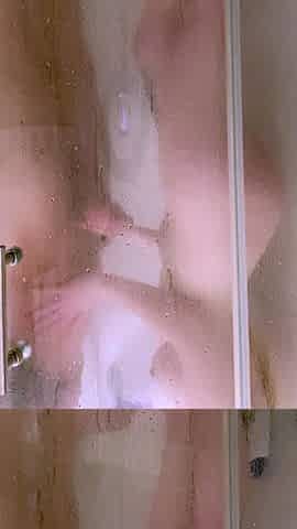 Hot Teen Amateur Shower Cam