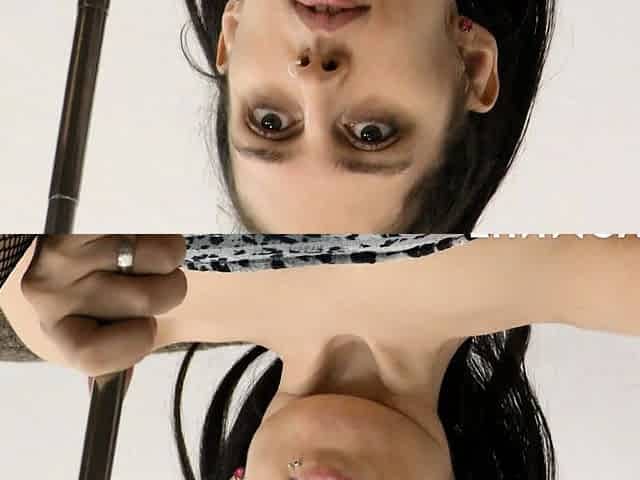 Natural babe Jenny masturbating on selfie stick