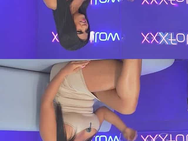 RosanaGutierrez - Breasty Venezuelan destroyed live