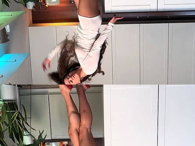 Naughty amateur teen has a voyeur fetish