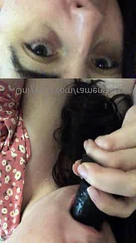 Cute amateur webcam teen girl toying pussy on webcam