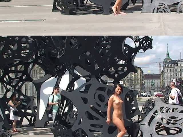 Amateur Outdoor Brunette Masturbates