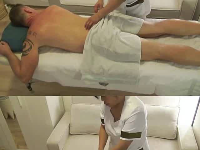 Intimate massage parlor with oriental cheerful ending