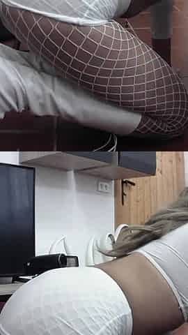Blowjob From a Blonde MILF with Big Ass and Tits