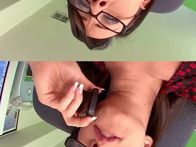 An old boss can't be also harsh on his secretary, especially since that babe's so hot and lustful this day
