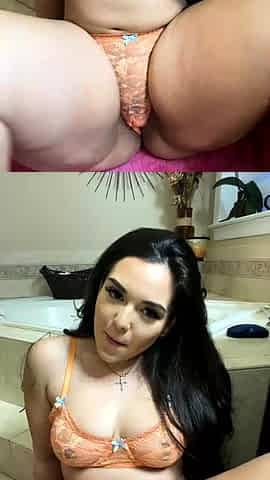 Big boob brunette masturbates on webcam
