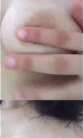 Turkish Milf Selma Fingers Herself