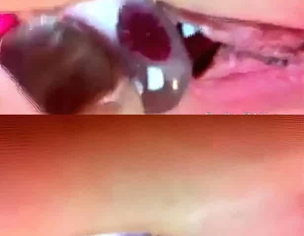 Webcam Girl's Solo Two-Hole Pleasure