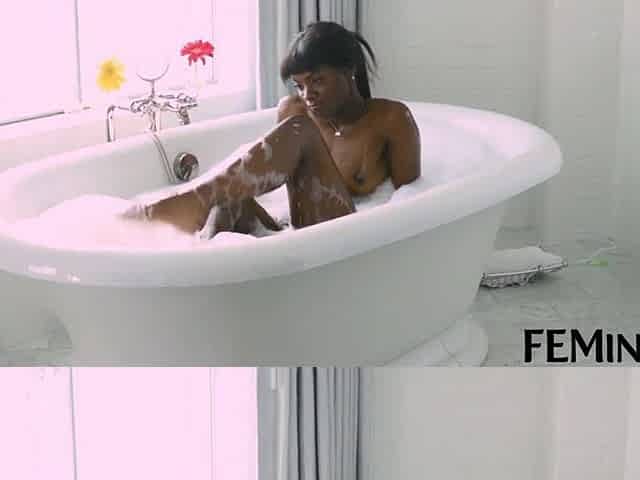 FEMINGE 4K - Black Chicks Enjoying Themselves In The Bathtub