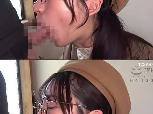 Extreme Throat Masochist: Asian Slim Art Student's Deep Throat x1x0C8566605C06B85921