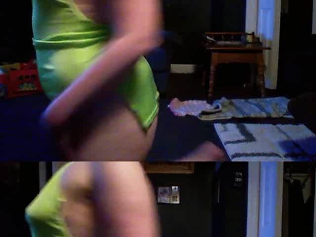 Brunette hair mother I'd like to fuck web camera model with some HAWT ASS CHEEKS