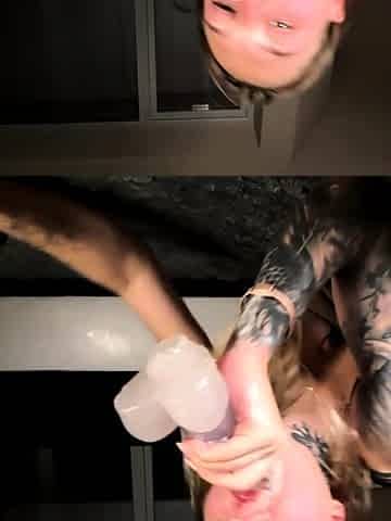 Sexy hottie Anetta Keys enjoys a solo toy masturbation