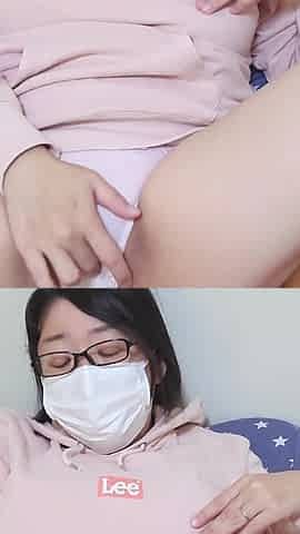 A Married Woman Who Feels Pleasure From Masturbation