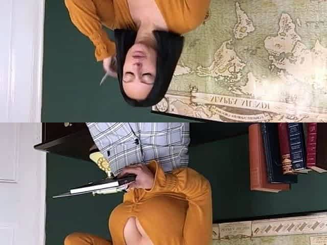 Webcam brunette solo masturbation