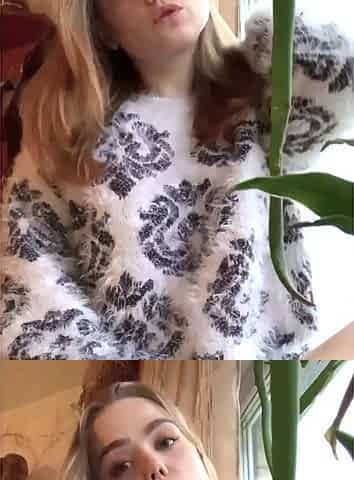 Small titted babe gives awesome blowjob