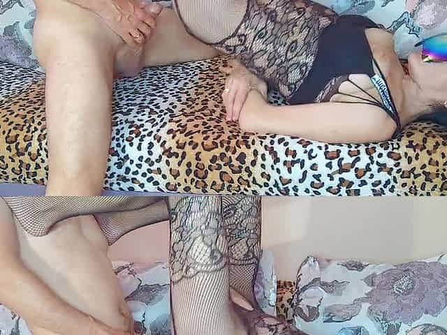 Older tiny mother i'd like to fuck model in nylons at the amateur castle