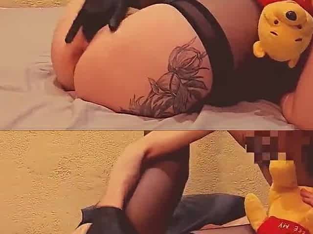 A lascivious mother I'd like to fuck pleases her stepson