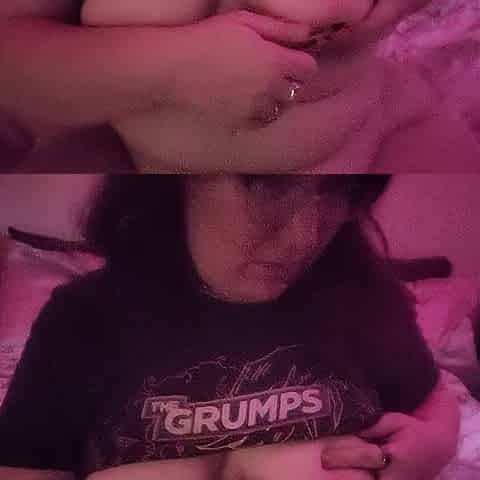 mother I'd like to fuck masturbating with breast pump