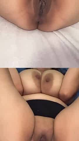 MILF in Cap Spreads Her Cunt