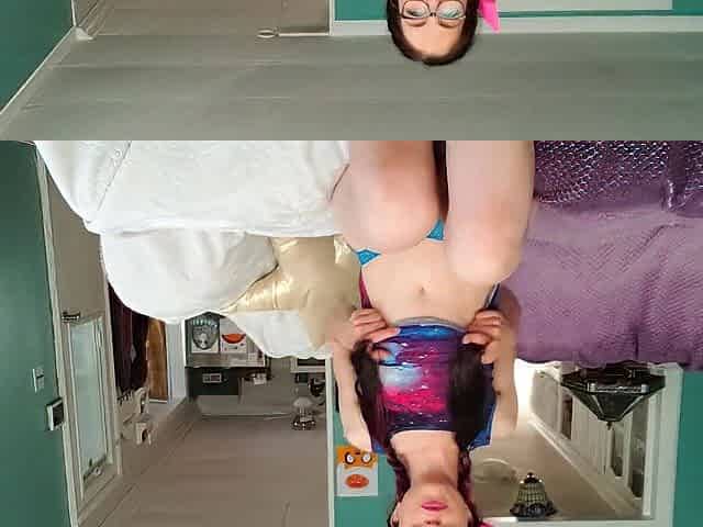 Additional Jiggly Booty For U