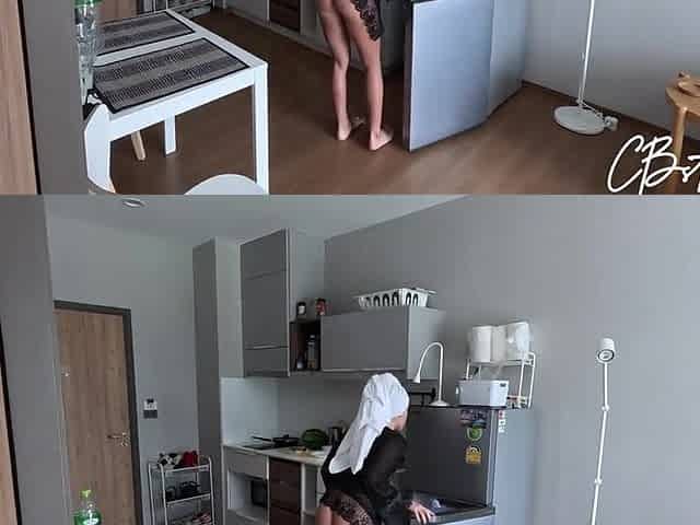 Stepson Screwed Stepmom the Kitchen during the time that This babe was Cooking Lunch