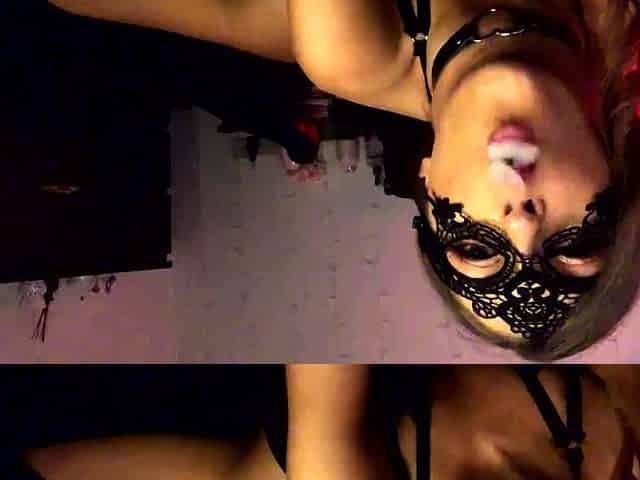 Romanian amateur webcam teen masturbate