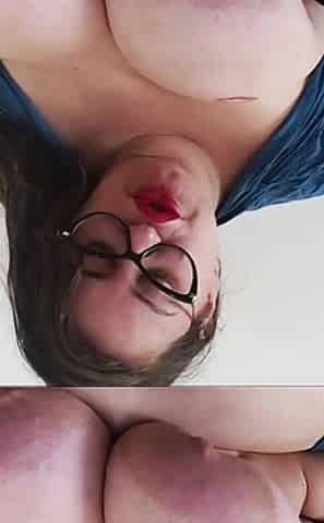 I Cover My Boobs and My Dildo with Lipstick