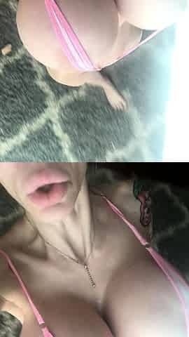 Big boobs milf masturbates with her dildo