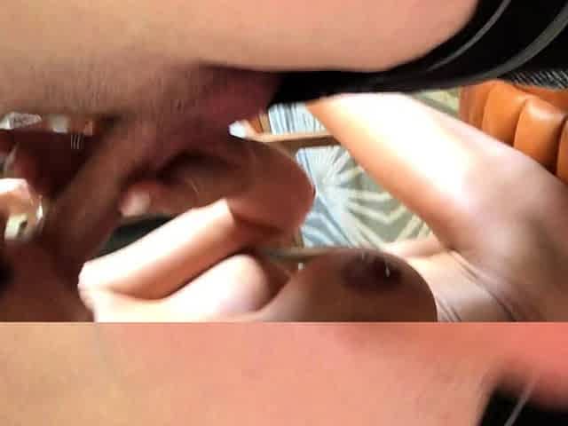 Close up fuck girl in big cock