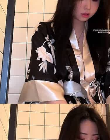 MSBREEWC GIVES A BLOWJOB IN A KIMONO