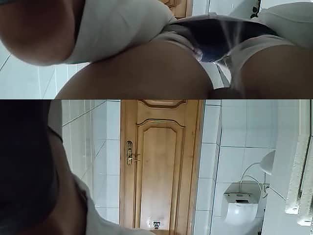 Peeing girls in wc compilation 2